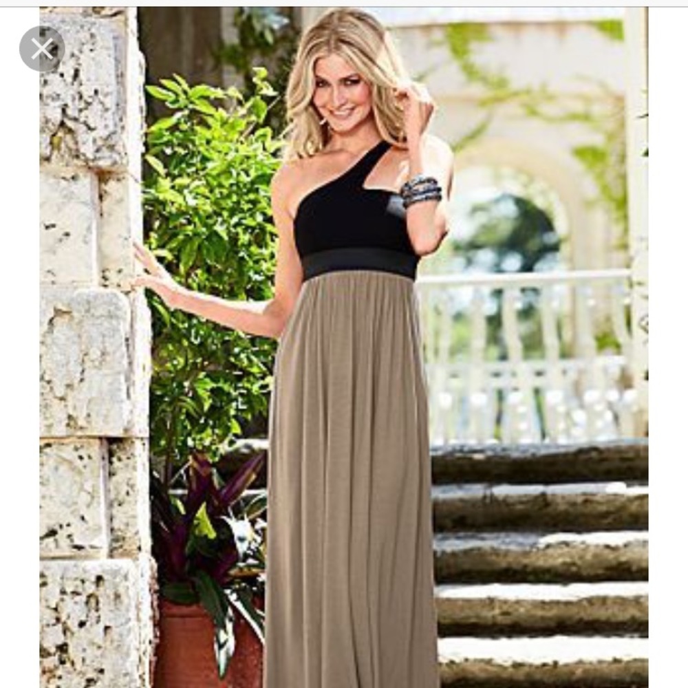 Worn Once Stunning Maxi Dress!